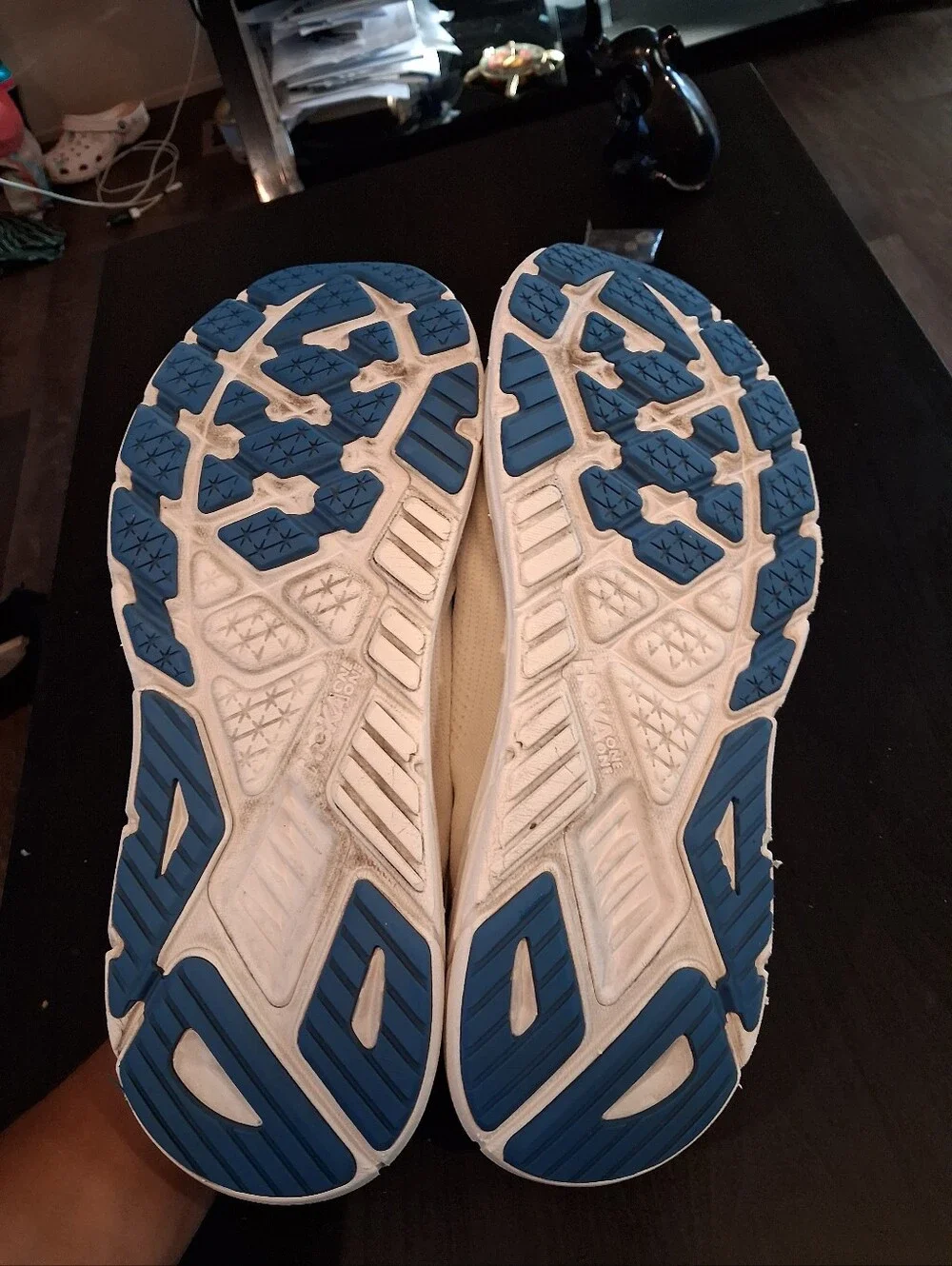 Hoka white running
